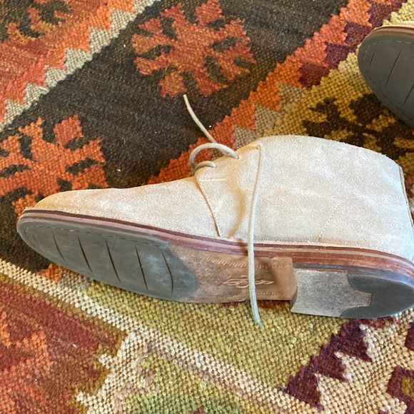 Cole Haan Mens size 10.5 tan chukka boot - Picture 10 of 11